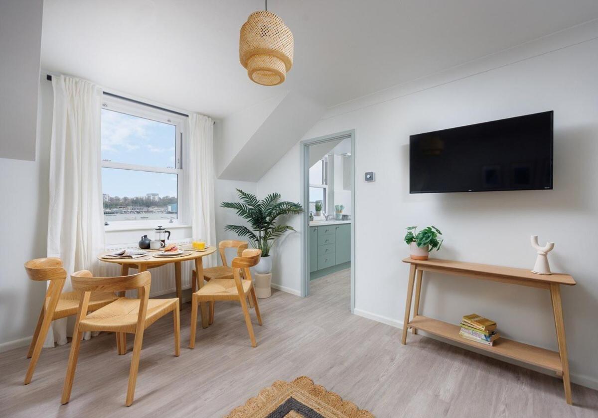 Luxury Penthouse 2 Bed Apartment พลีมัธ ภายนอก รูปภาพ